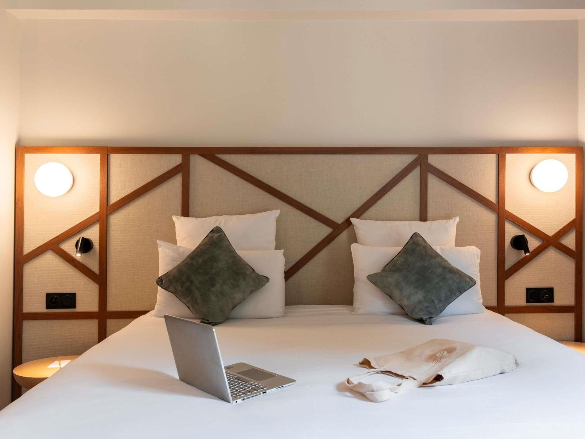 Mercure Centre Champ De Mars Hotel 4*