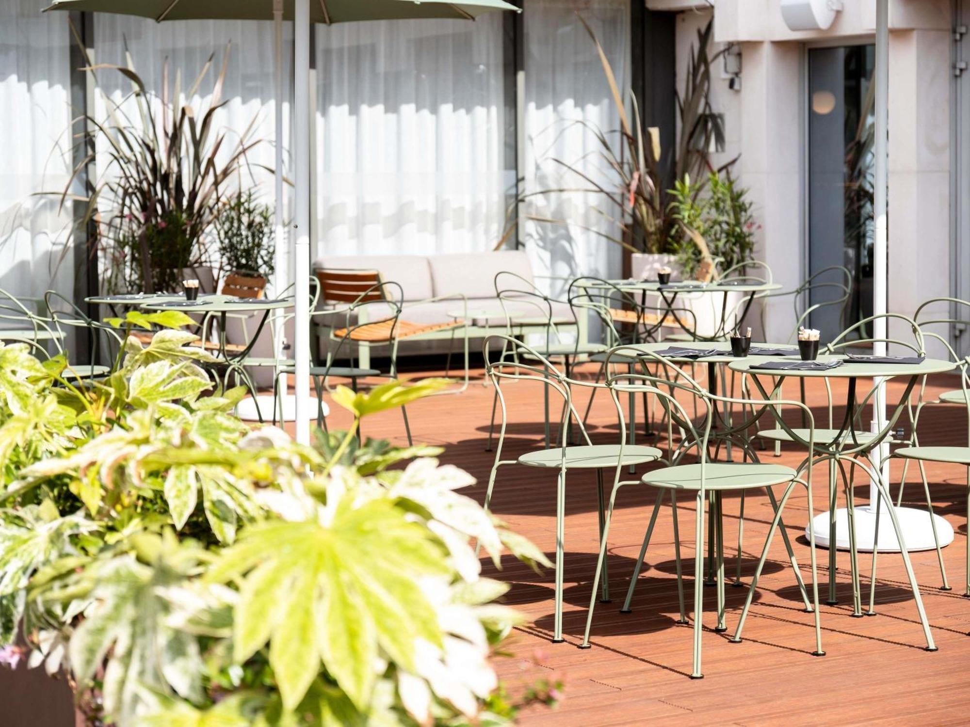 Mercure Centre Champ De Mars Hotel